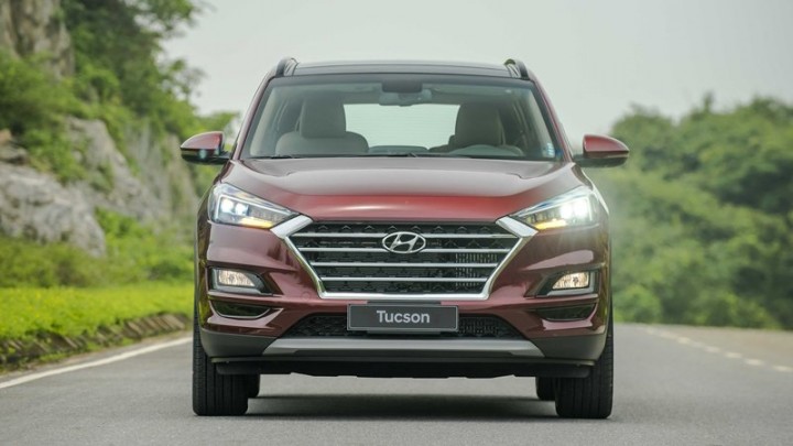 tucson dau xe